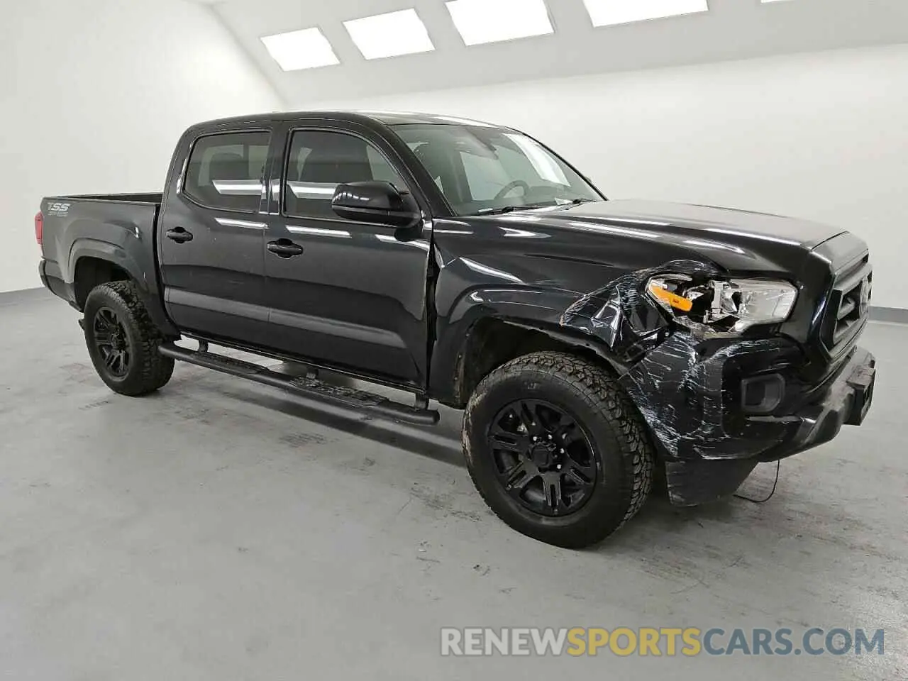 4 Photograph of a damaged car 5TFAX5GN9MX192692 TOYOTA TACOMA 2021