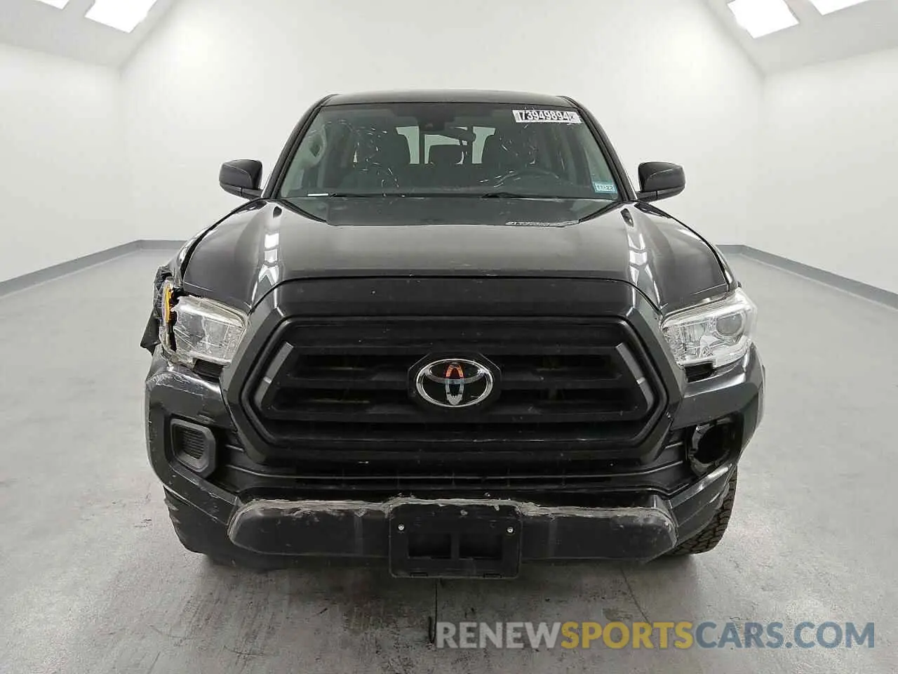 5 Photograph of a damaged car 5TFAX5GN9MX192692 TOYOTA TACOMA 2021