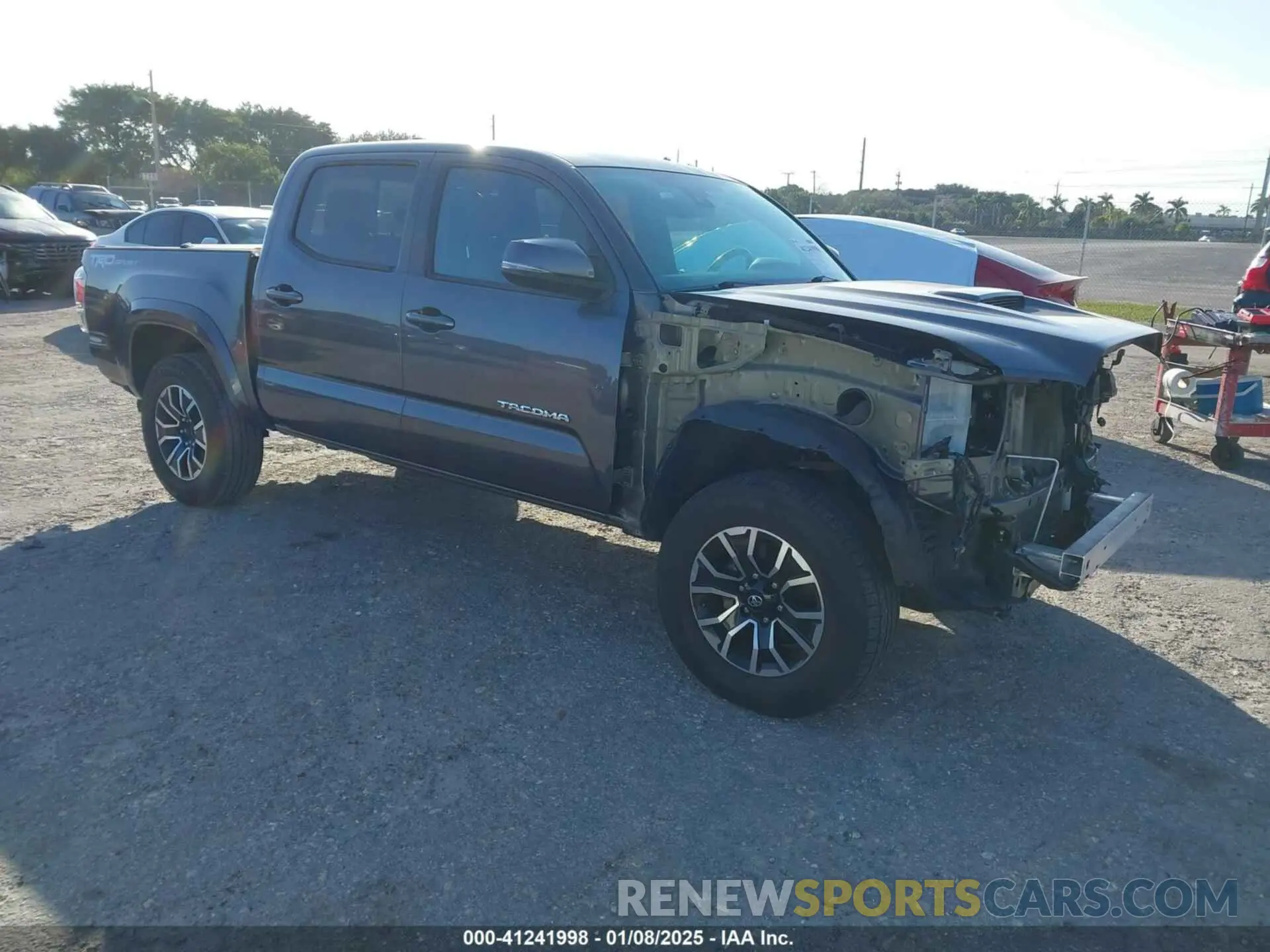 1 Photograph of a damaged car 5TFAZ5CN1MX098953 TOYOTA TACOMA 2021