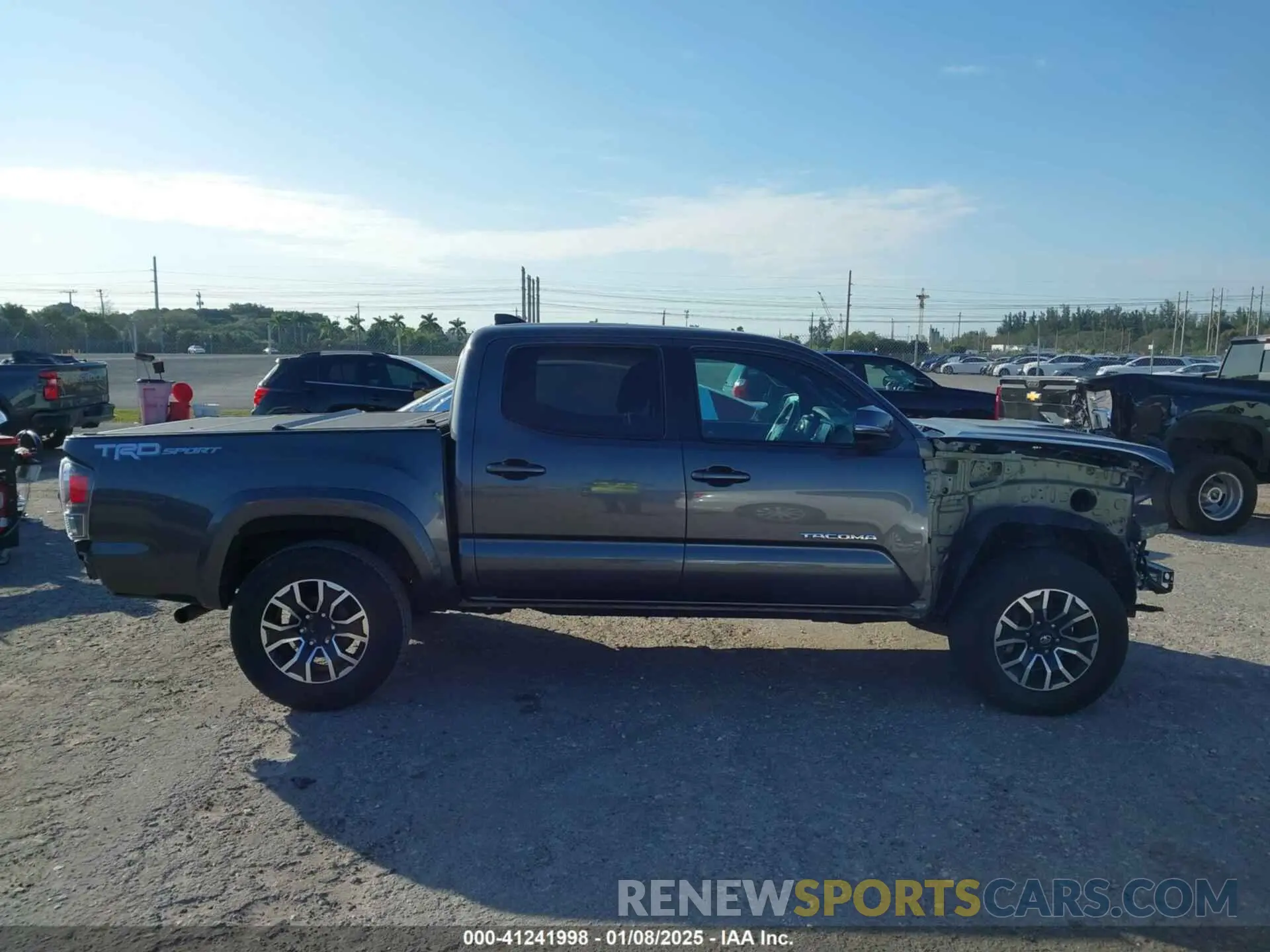14 Photograph of a damaged car 5TFAZ5CN1MX098953 TOYOTA TACOMA 2021