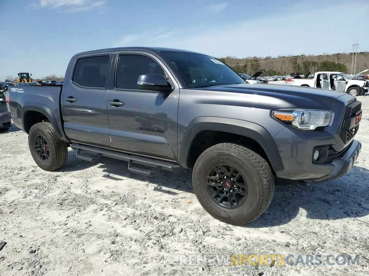 4 Photograph of a damaged car 5TFAZ5CN1MX100782 TOYOTA TACOMA 2021