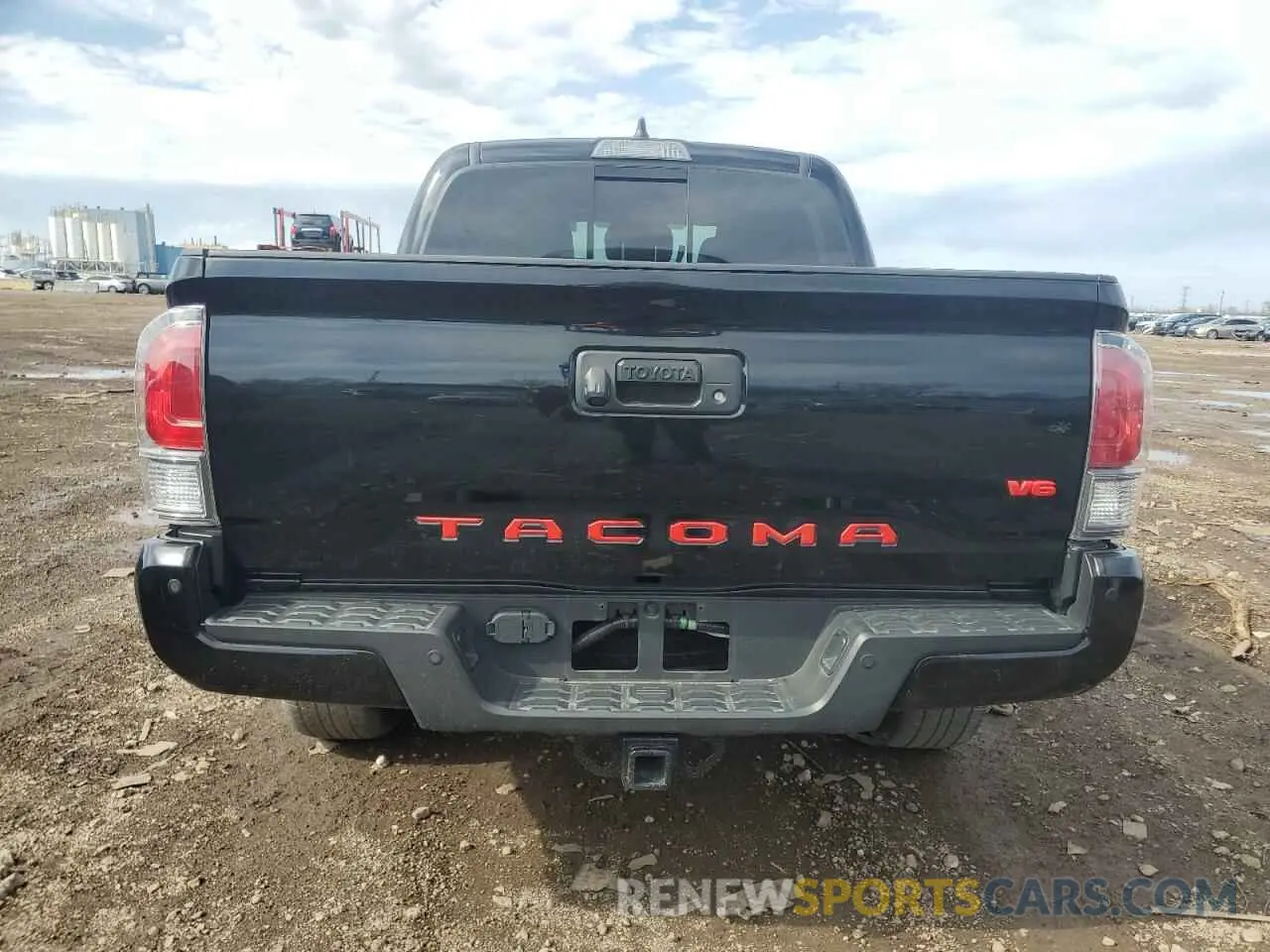 6 Photograph of a damaged car 5TFAZ5CN1MX108610 TOYOTA TACOMA 2021