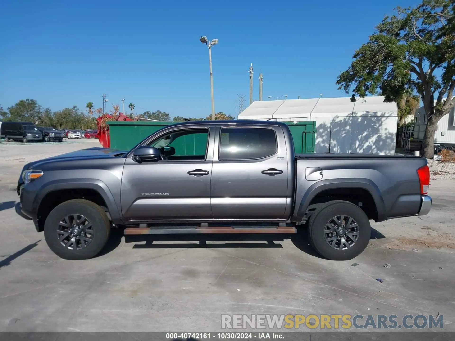 14 Photograph of a damaged car 5TFAZ5CN2MX096824 TOYOTA TACOMA 2021