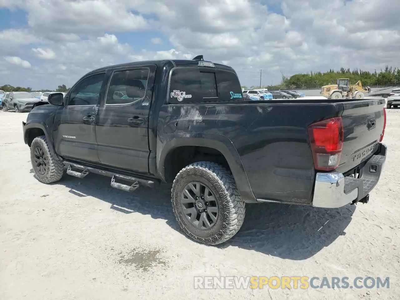 2 Photograph of a damaged car 5TFAZ5CN2MX100662 TOYOTA TACOMA 2021