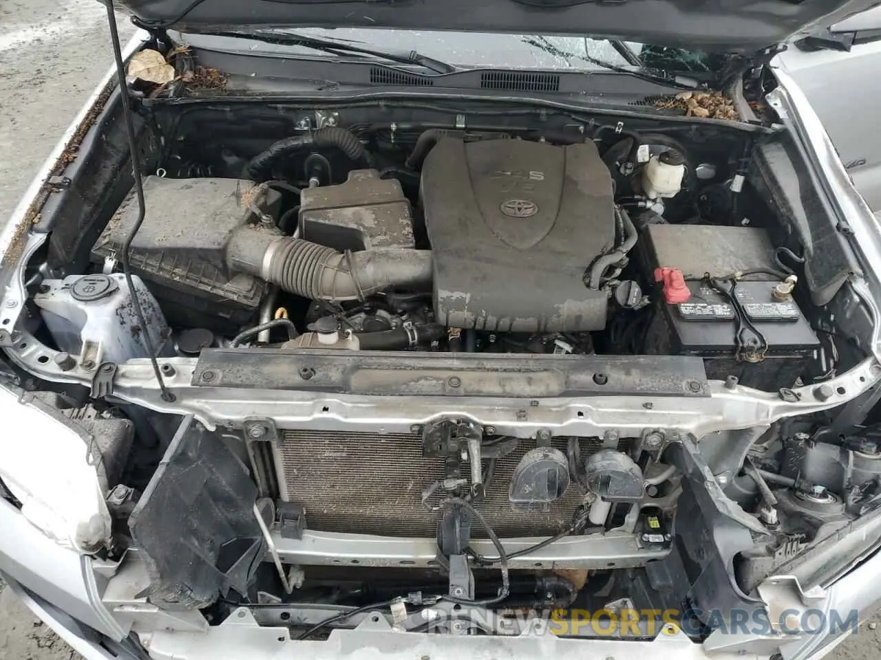 11 Photograph of a damaged car 5TFAZ5CN2MX105473 TOYOTA TACOMA 2021