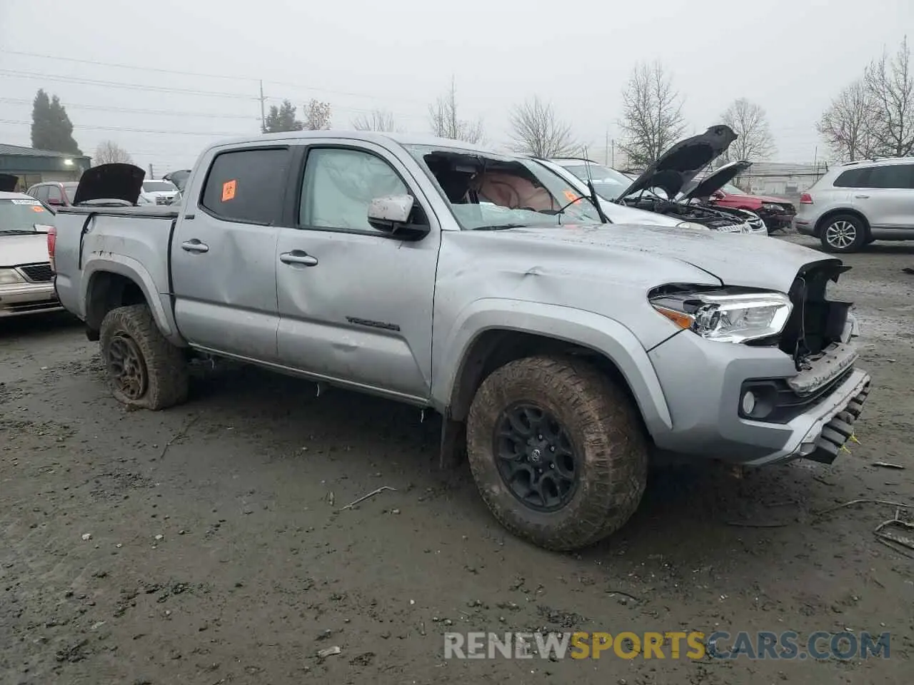 4 Photograph of a damaged car 5TFAZ5CN2MX105473 TOYOTA TACOMA 2021