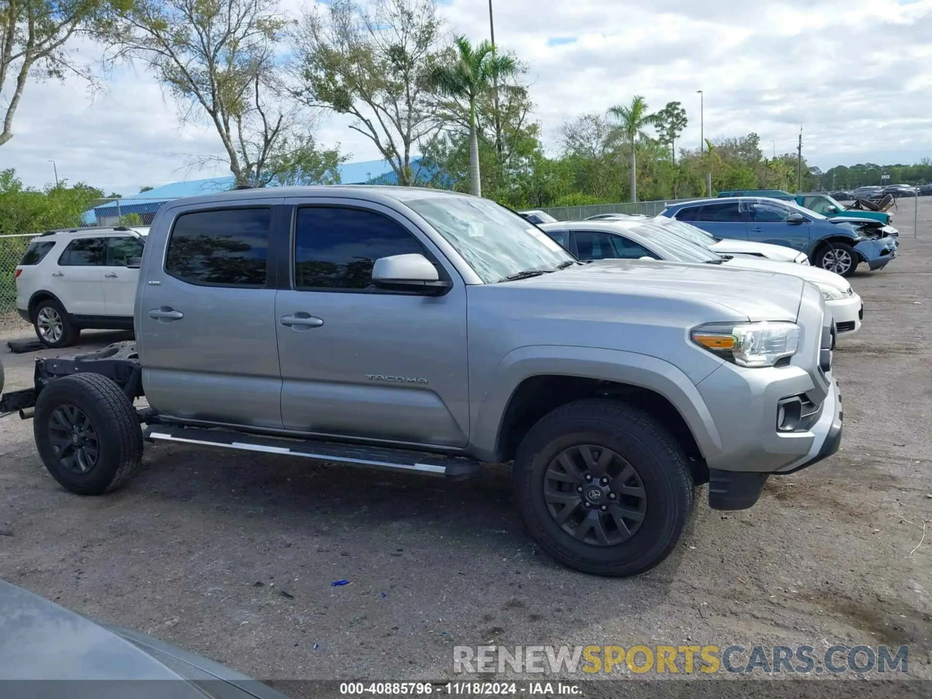 14 Фотография поврежденного автомобиля 5TFAZ5CN3MX096167 TOYOTA TACOMA 2021