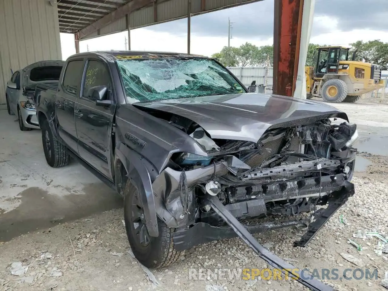 1 Photograph of a damaged car 5TFAZ5CN3MX104056 TOYOTA TACOMA 2021