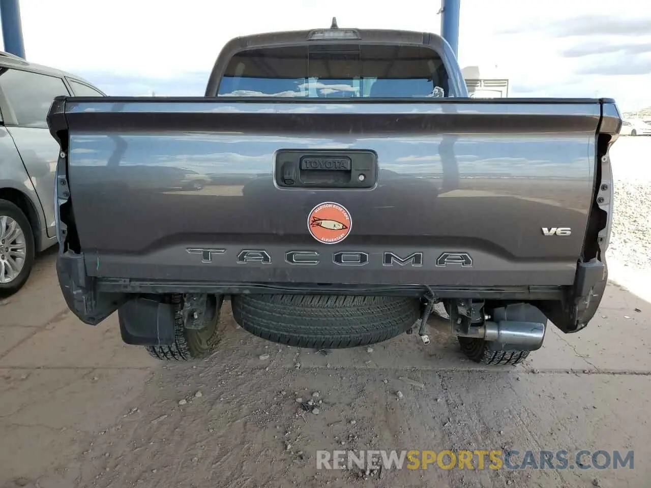 6 Фотография поврежденного автомобиля 5TFAZ5CN3MX110326 TOYOTA TACOMA 2021