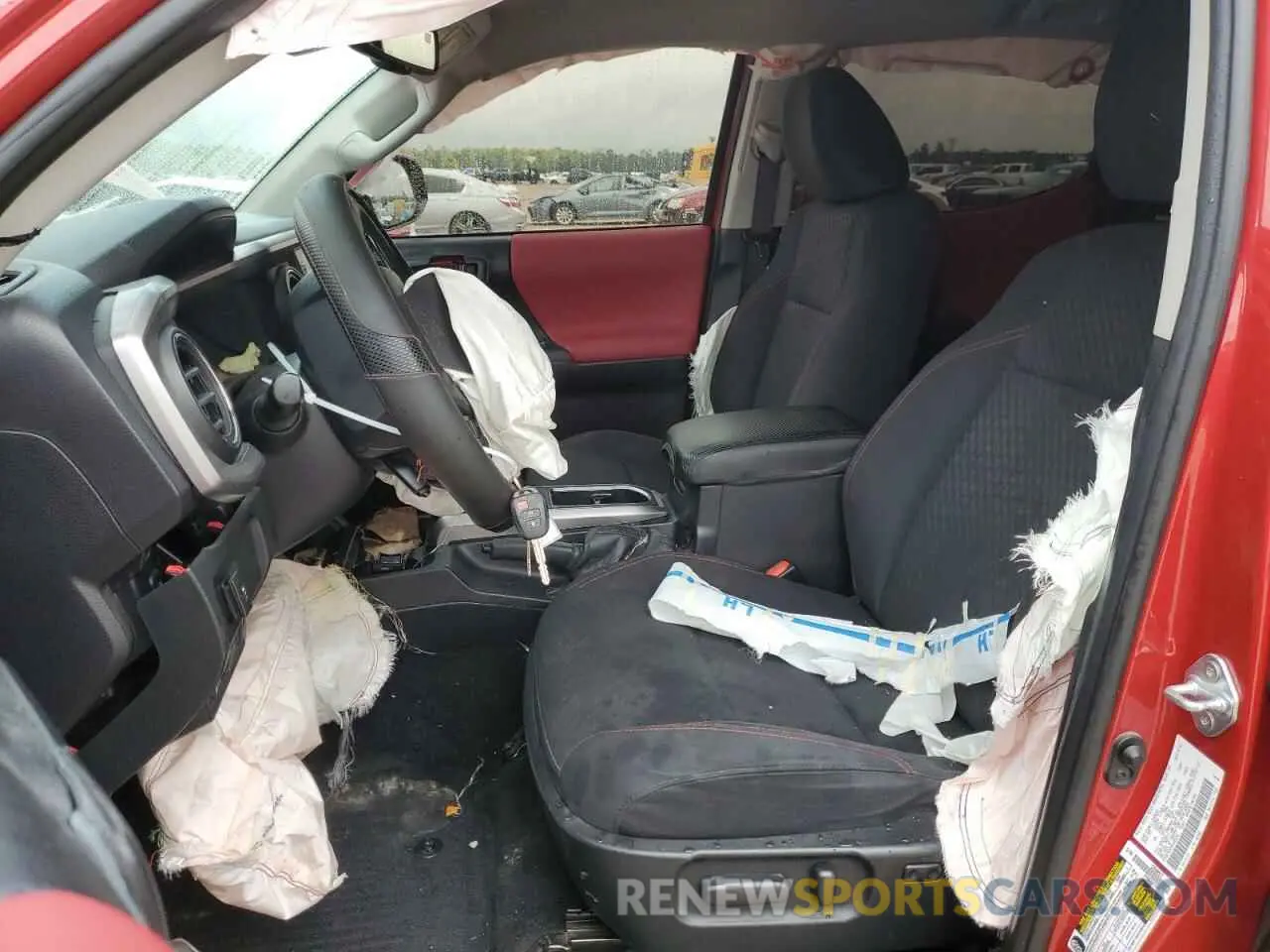 7 Photograph of a damaged car 5TFAZ5CN5MX105192 TOYOTA TACOMA 2021