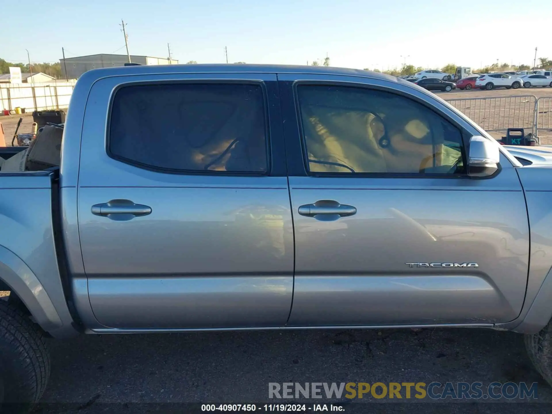 12 Photograph of a damaged car 5TFAZ5CN5MX117195 TOYOTA TACOMA 2021