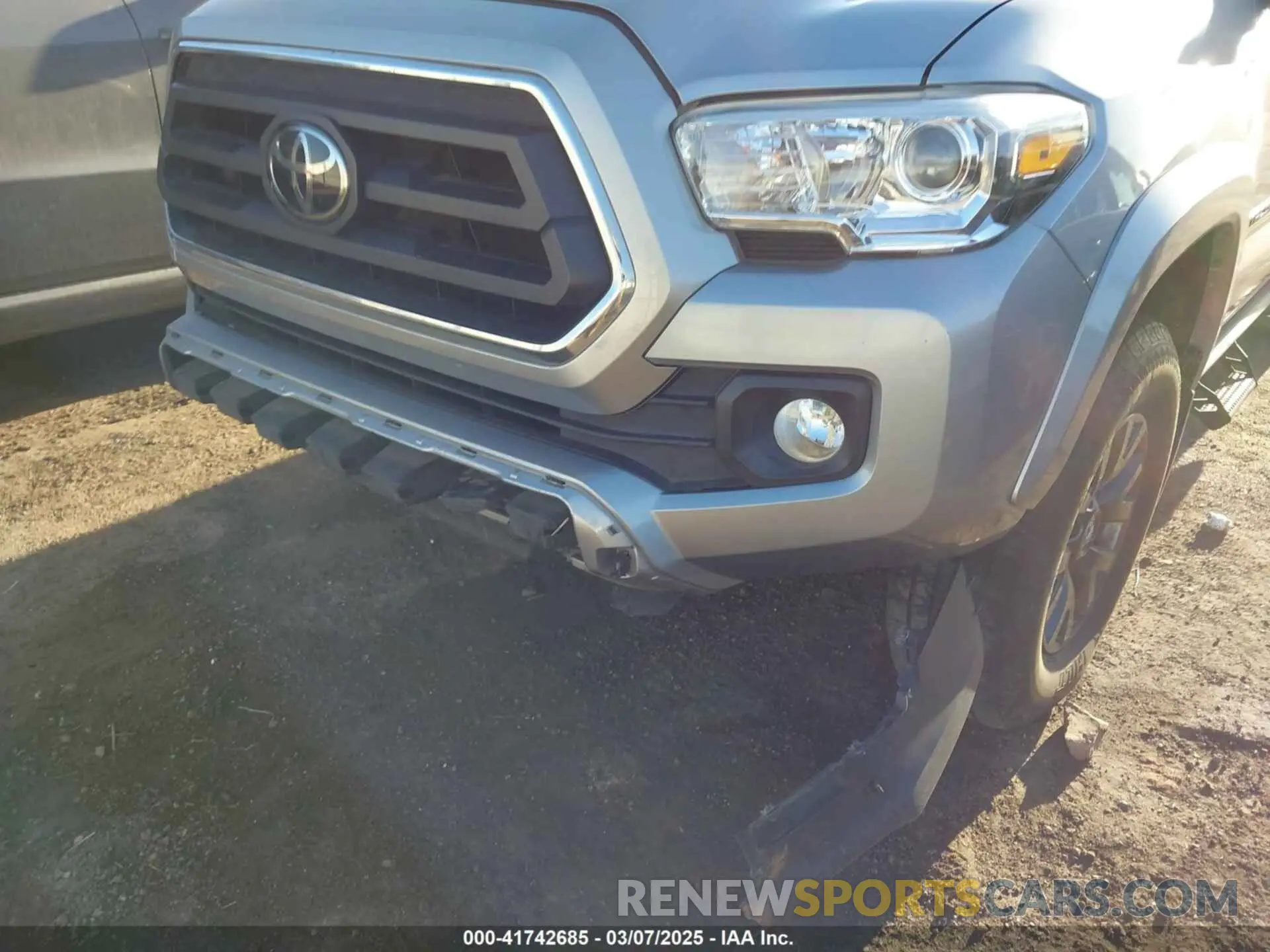 6 Фотография поврежденного автомобиля 5TFAZ5CN6MX096177 TOYOTA TACOMA 2021