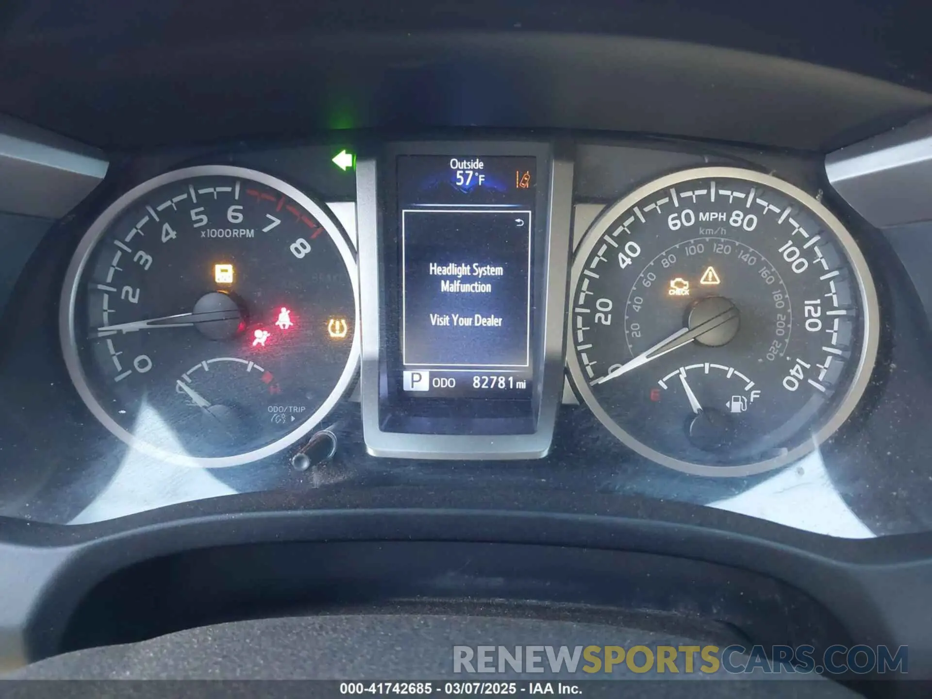 7 Фотография поврежденного автомобиля 5TFAZ5CN6MX096177 TOYOTA TACOMA 2021