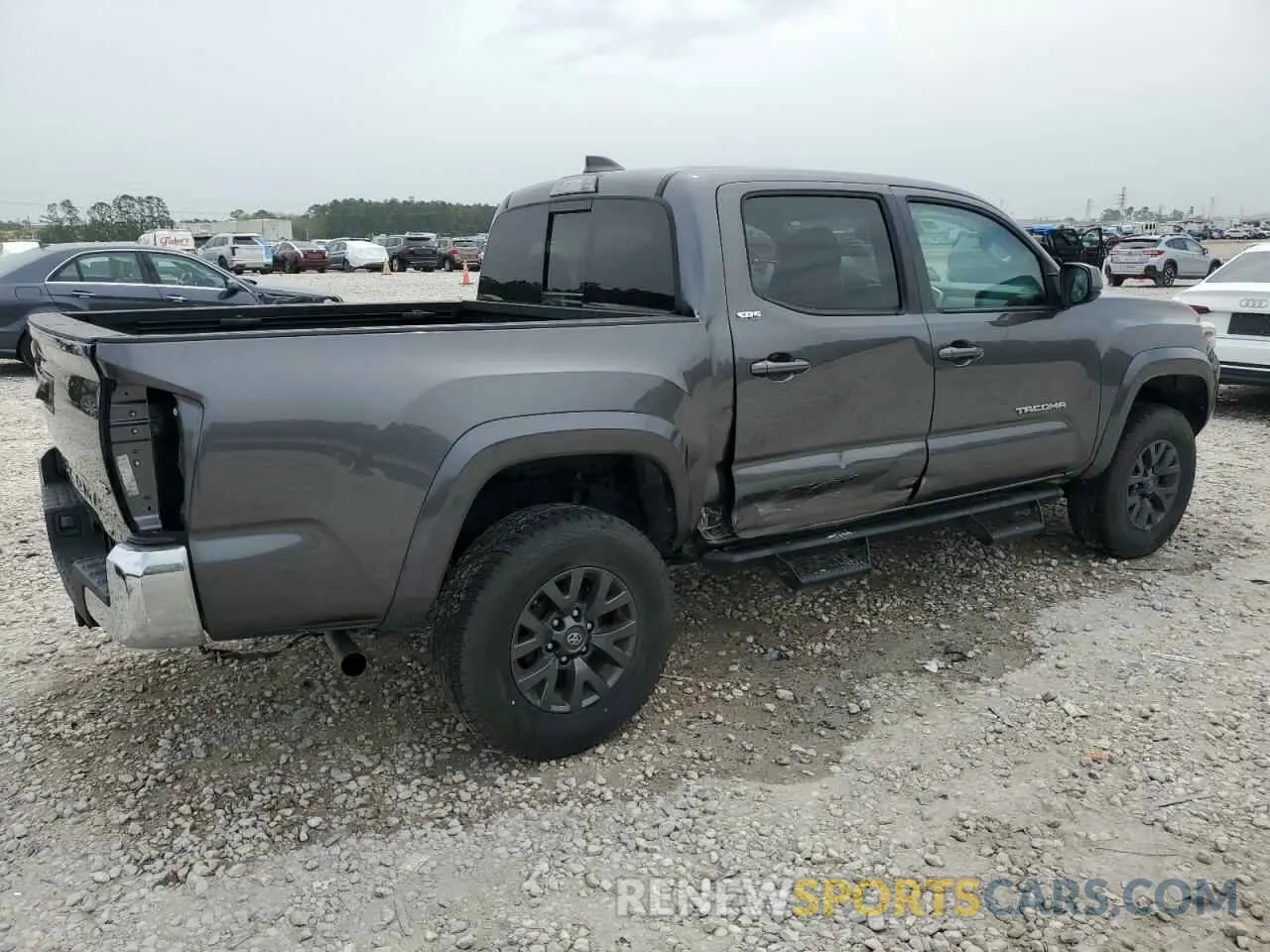 3 Фотография поврежденного автомобиля 5TFAZ5CN6MX098110 TOYOTA TACOMA 2021