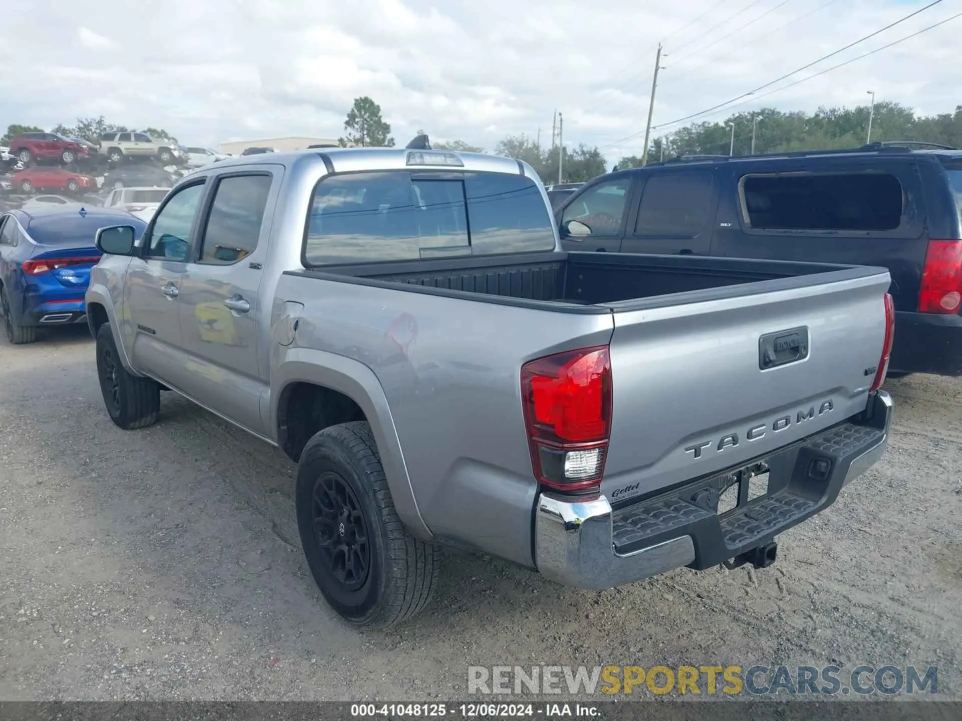3 Фотография поврежденного автомобиля 5TFAZ5CN6MX115861 TOYOTA TACOMA 2021