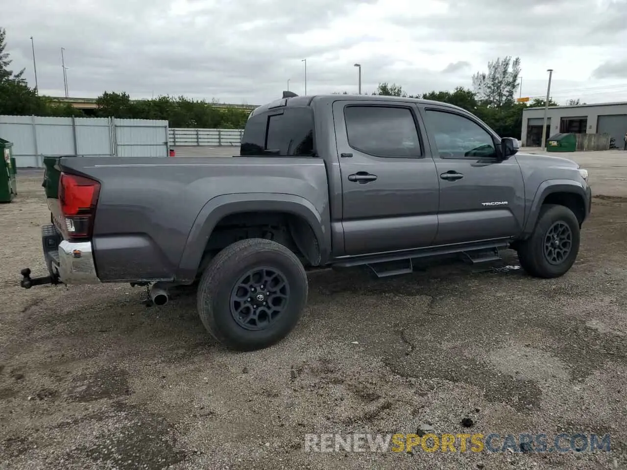 3 Photograph of a damaged car 5TFAZ5CN7MX098617 TOYOTA TACOMA 2021