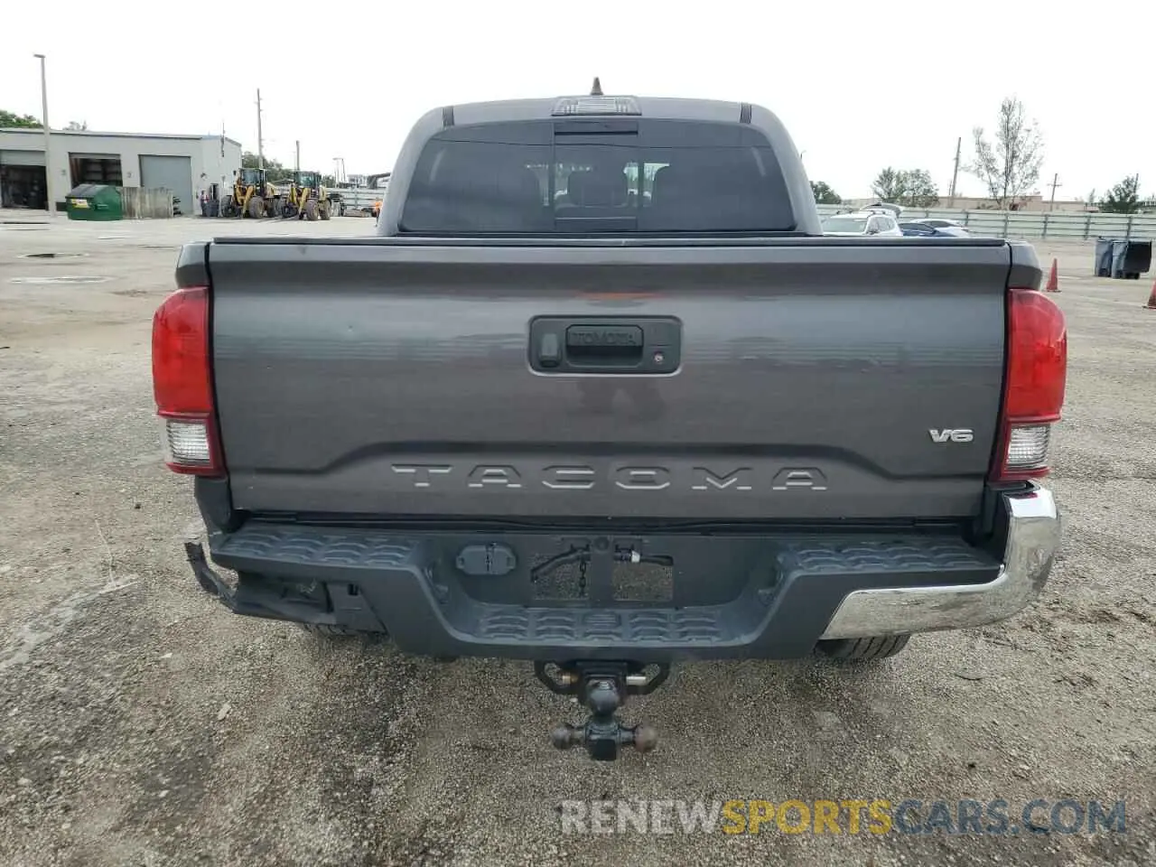 6 Photograph of a damaged car 5TFAZ5CN7MX098617 TOYOTA TACOMA 2021
