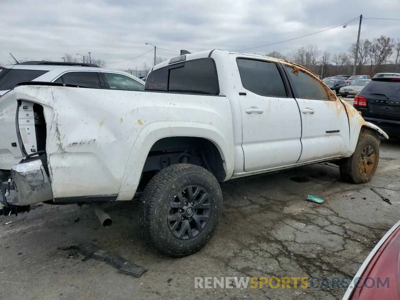 3 Фотография поврежденного автомобиля 5TFAZ5CN8MX096911 TOYOTA TACOMA 2021