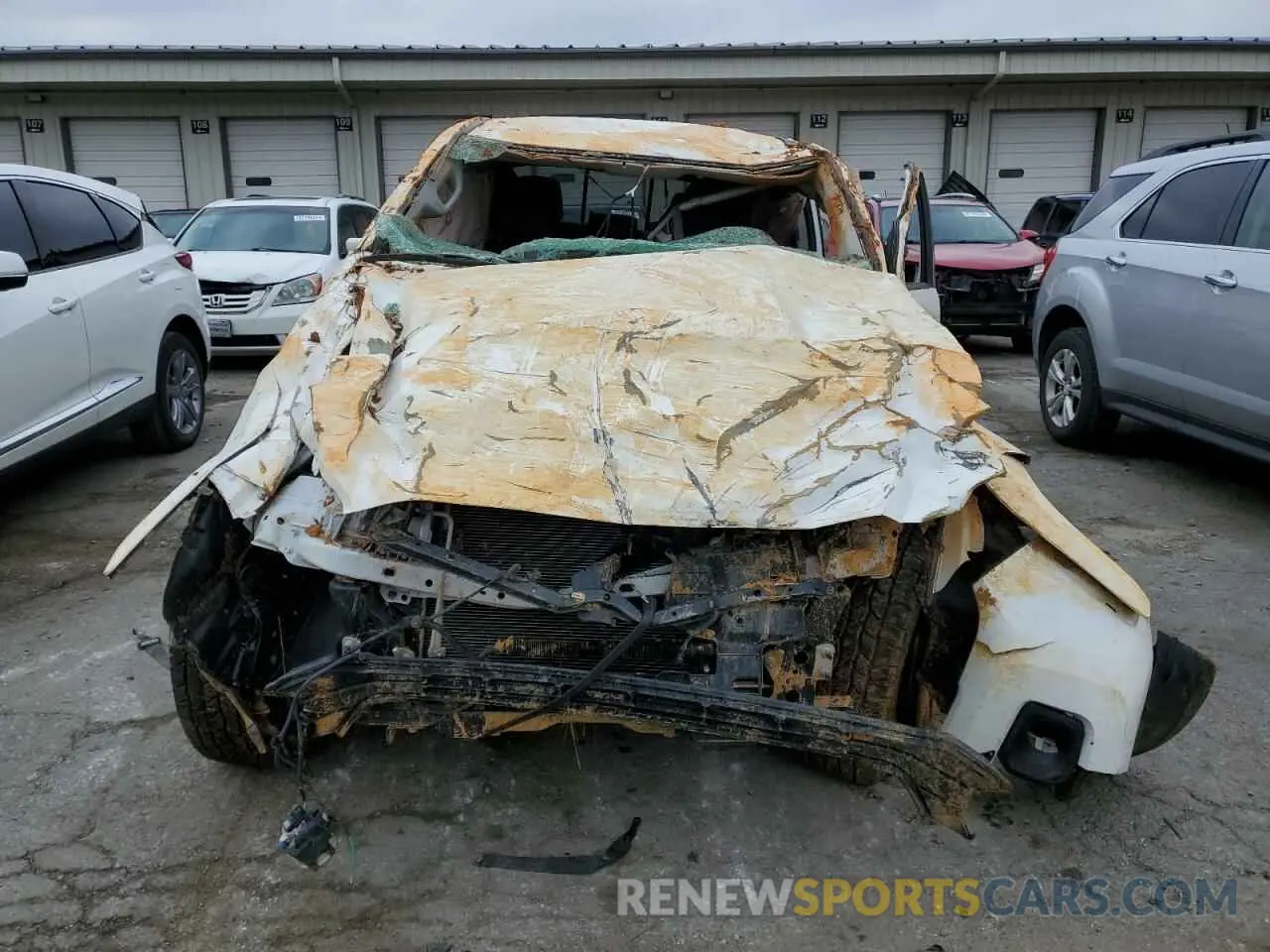 5 Фотография поврежденного автомобиля 5TFAZ5CN8MX096911 TOYOTA TACOMA 2021