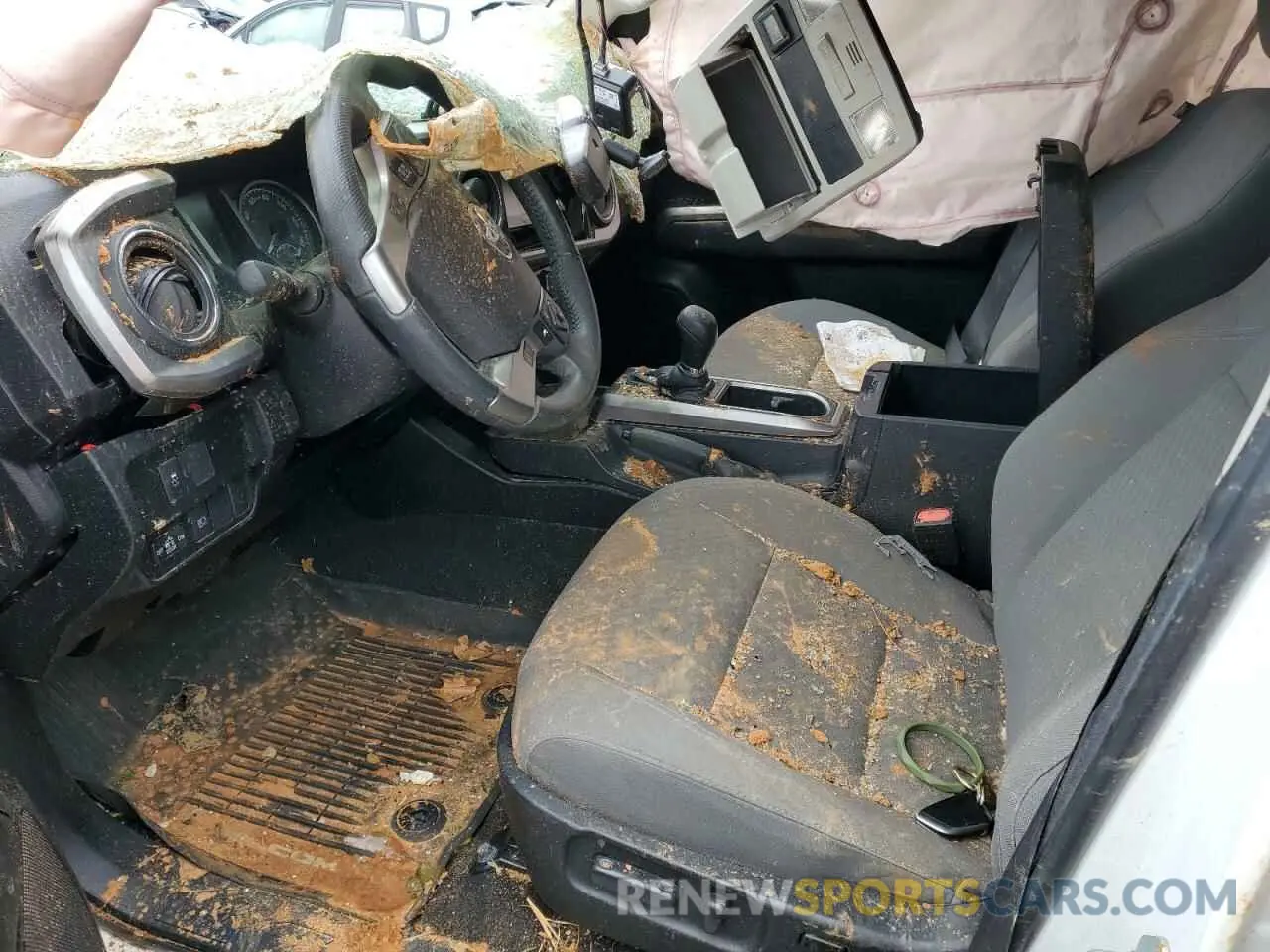 7 Фотография поврежденного автомобиля 5TFAZ5CN8MX096911 TOYOTA TACOMA 2021