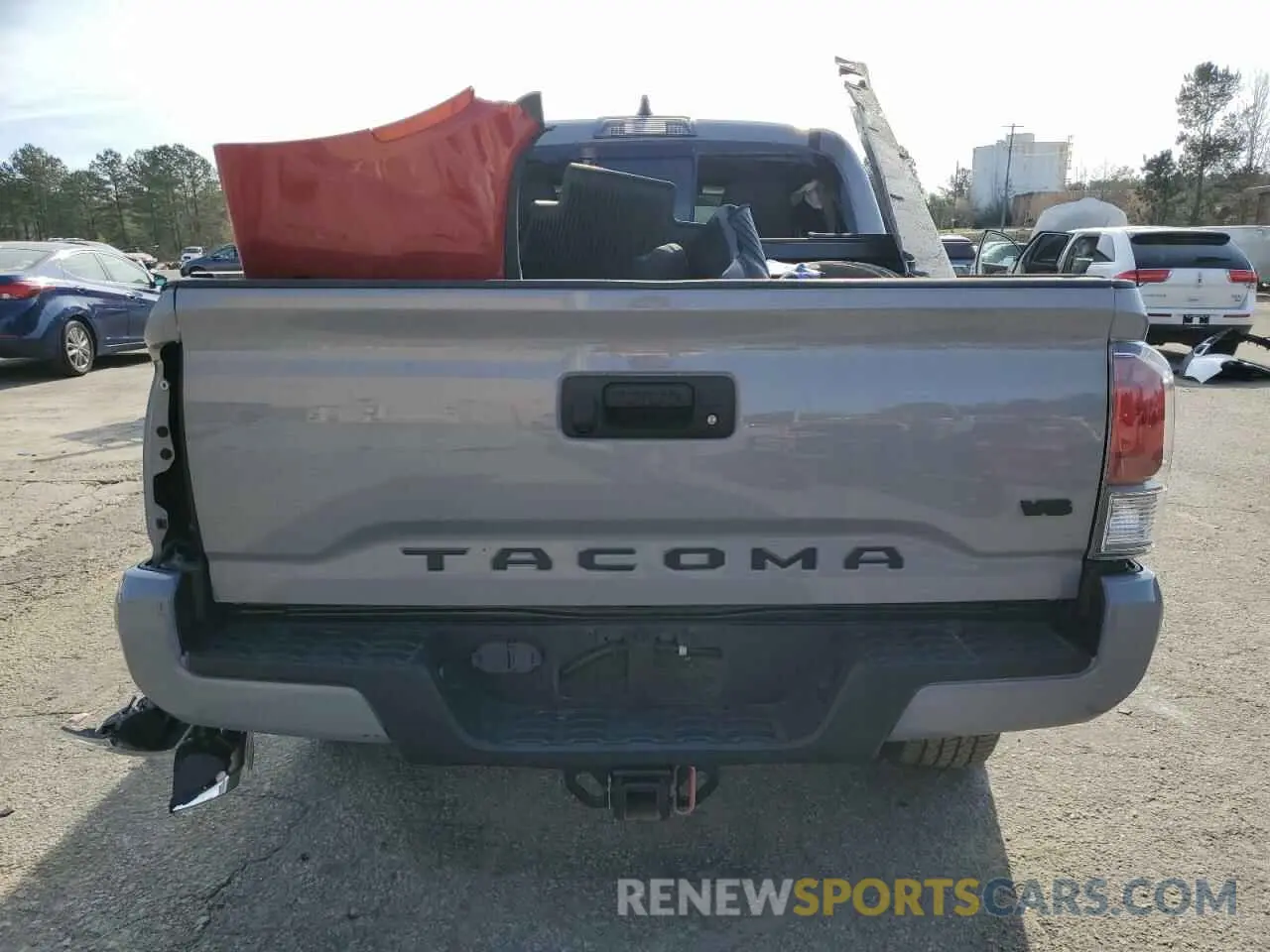6 Photograph of a damaged car 5TFAZ5CN8MX111794 TOYOTA TACOMA 2021