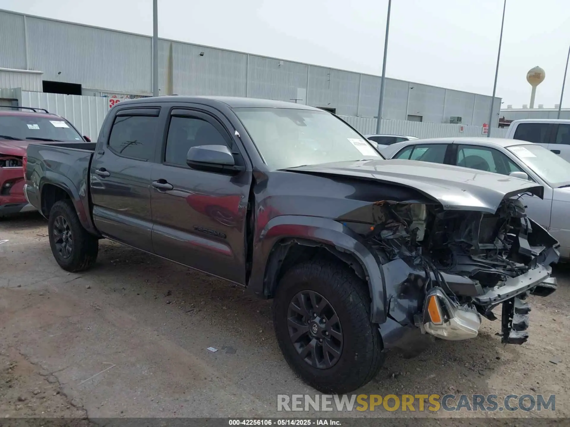 1 Photograph of a damaged car 5TFAZ5CN9MX105504 TOYOTA TACOMA 2021