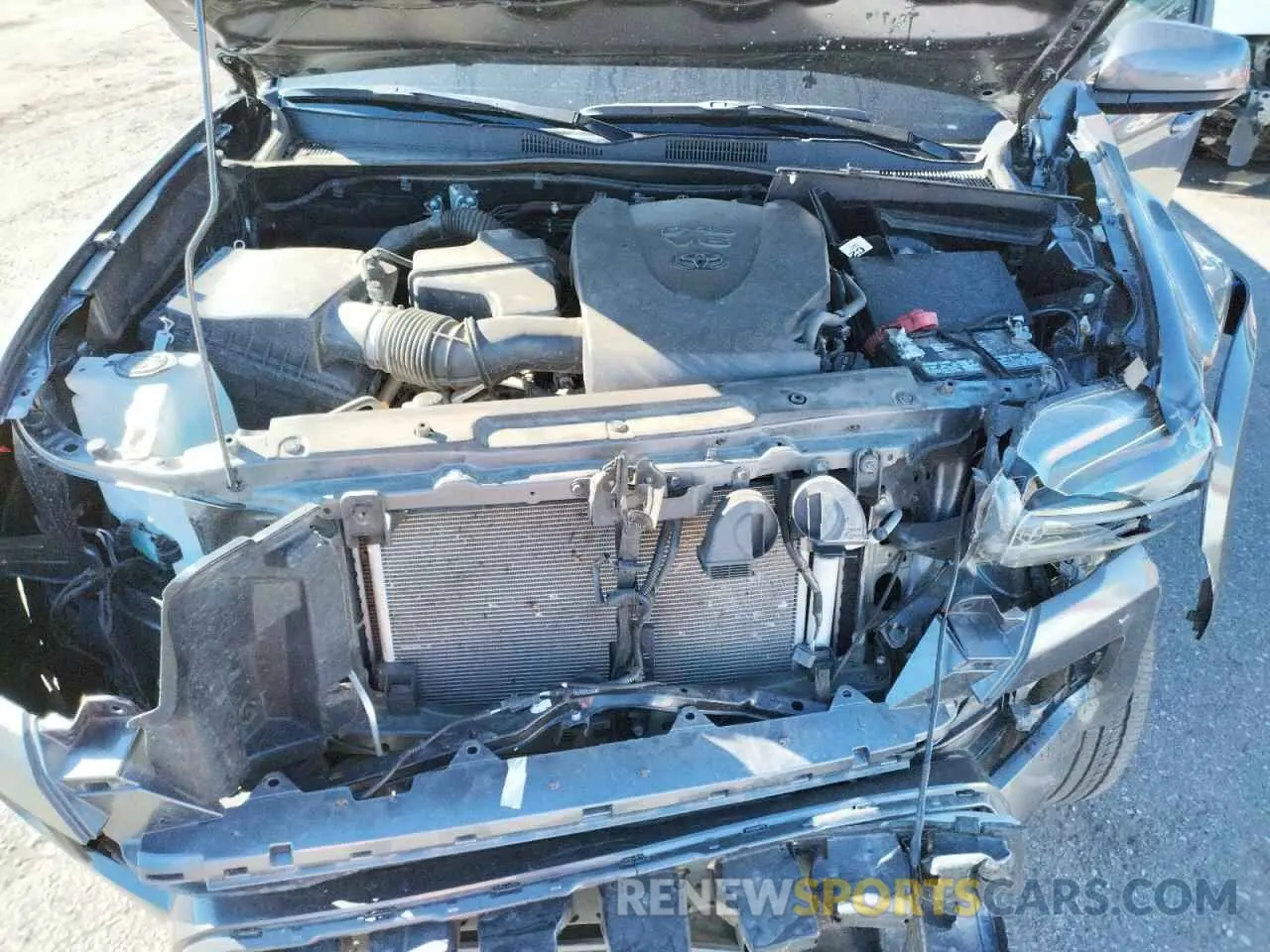 11 Photograph of a damaged car 5TFAZ5CN9MX111187 TOYOTA TACOMA 2021