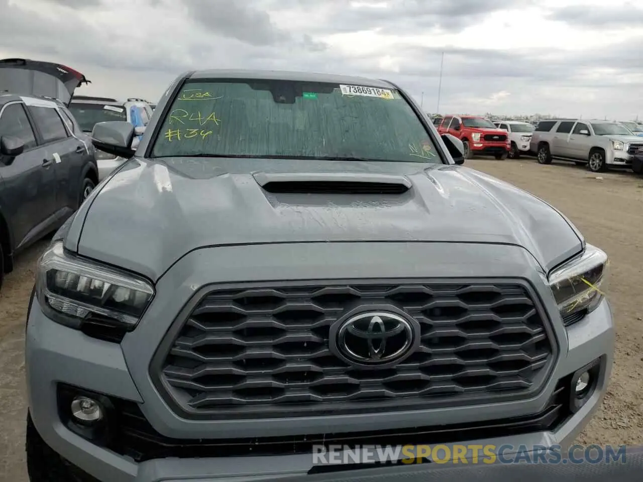 5 Photograph of a damaged car 5TFAZ5CNXMX108492 TOYOTA TACOMA 2021