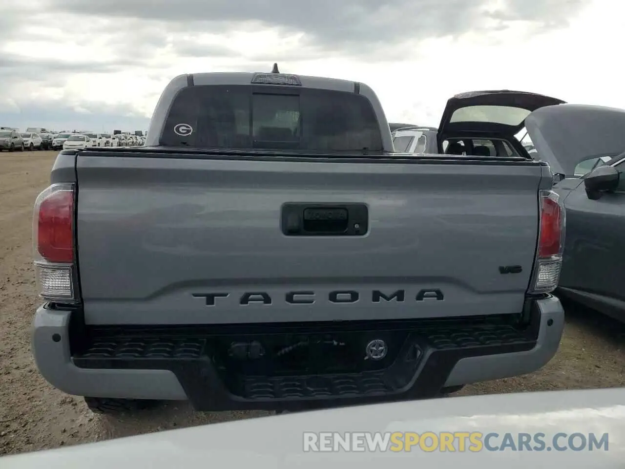 6 Photograph of a damaged car 5TFAZ5CNXMX108492 TOYOTA TACOMA 2021