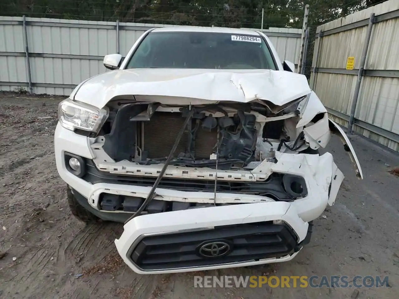 11 Фотография поврежденного автомобиля 5TFCZ5AN1MX255277 TOYOTA TACOMA 2021