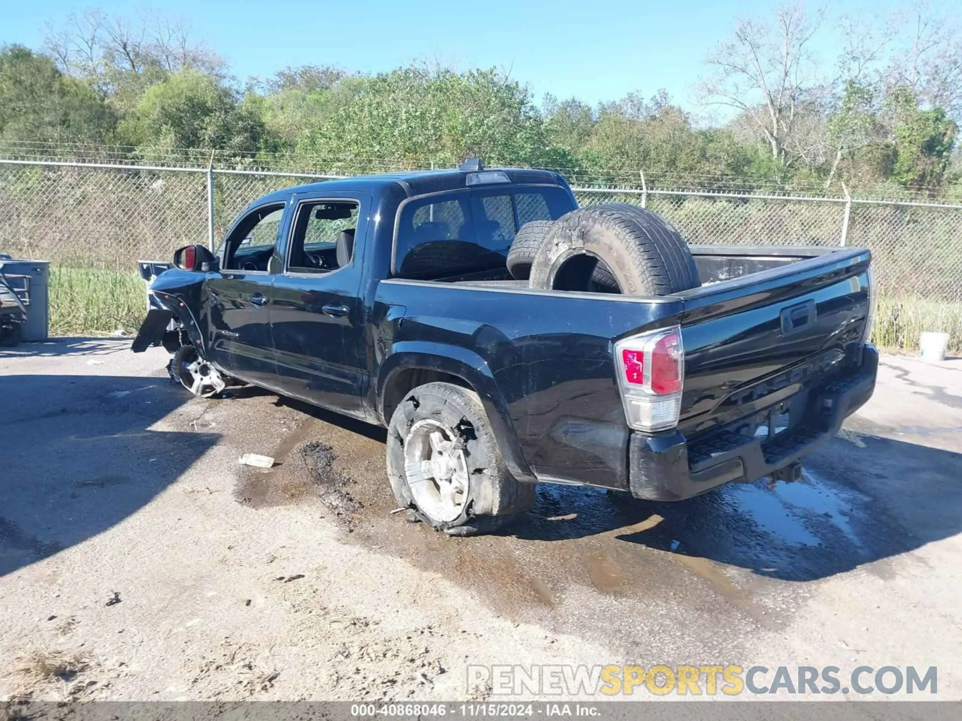 3 Фотография поврежденного автомобиля 5TFCZ5AN1MX273942 TOYOTA TACOMA 2021