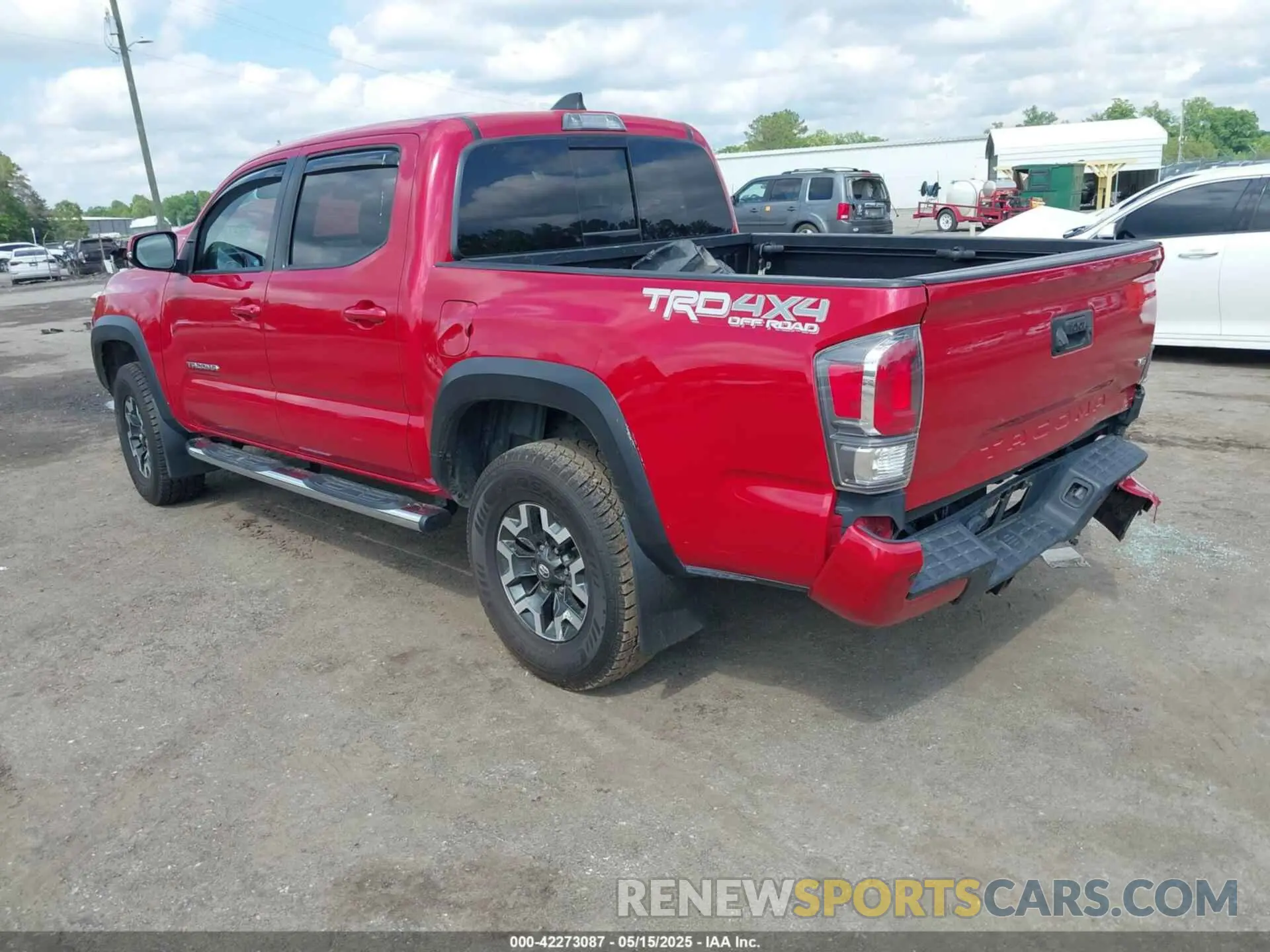 3 Photograph of a damaged car 5TFCZ5AN2MX263159 TOYOTA TACOMA 2021
