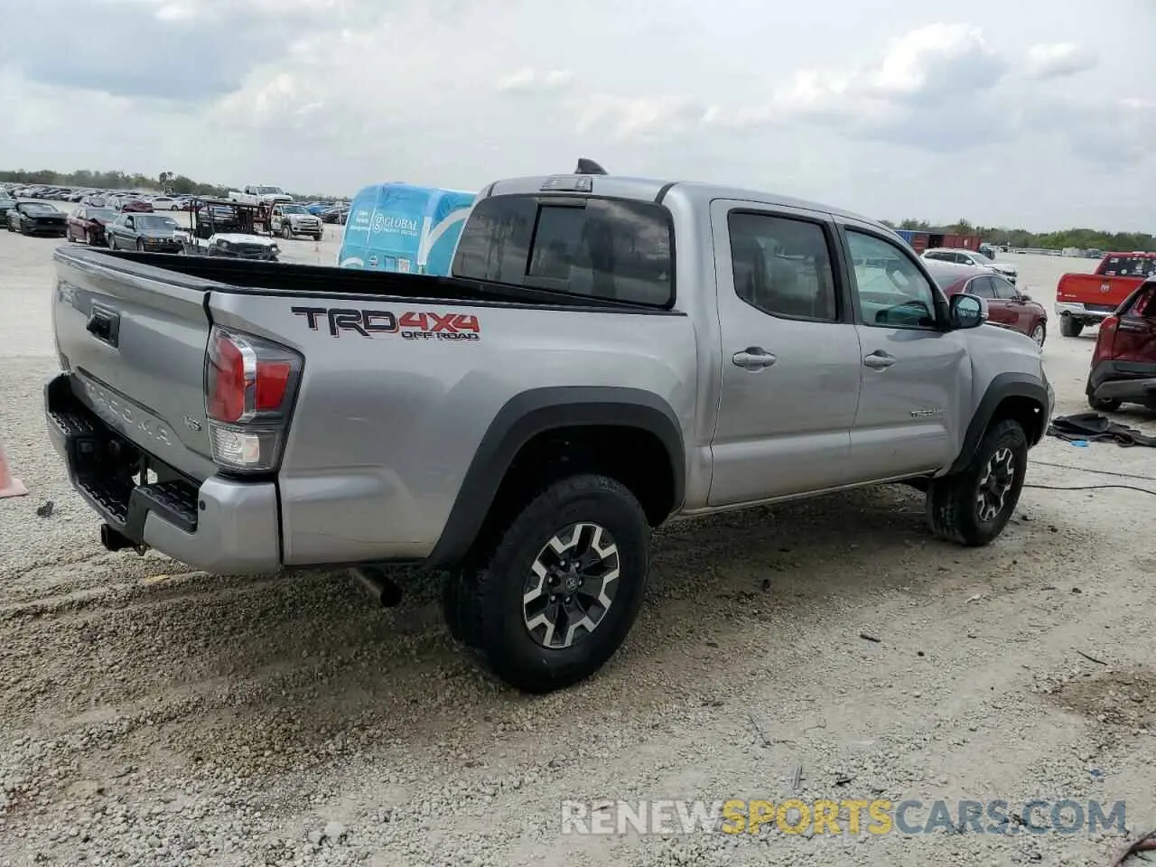 3 Photograph of a damaged car 5TFCZ5AN3MX255040 TOYOTA TACOMA 2021