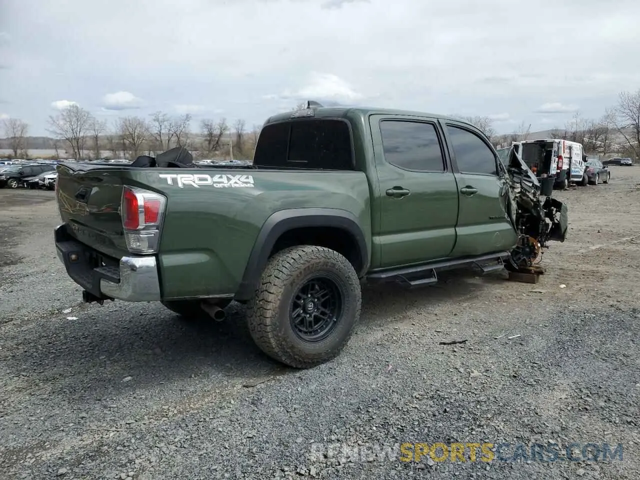 3 Photograph of a damaged car 5TFCZ5AN3MX260707 TOYOTA TACOMA 2021