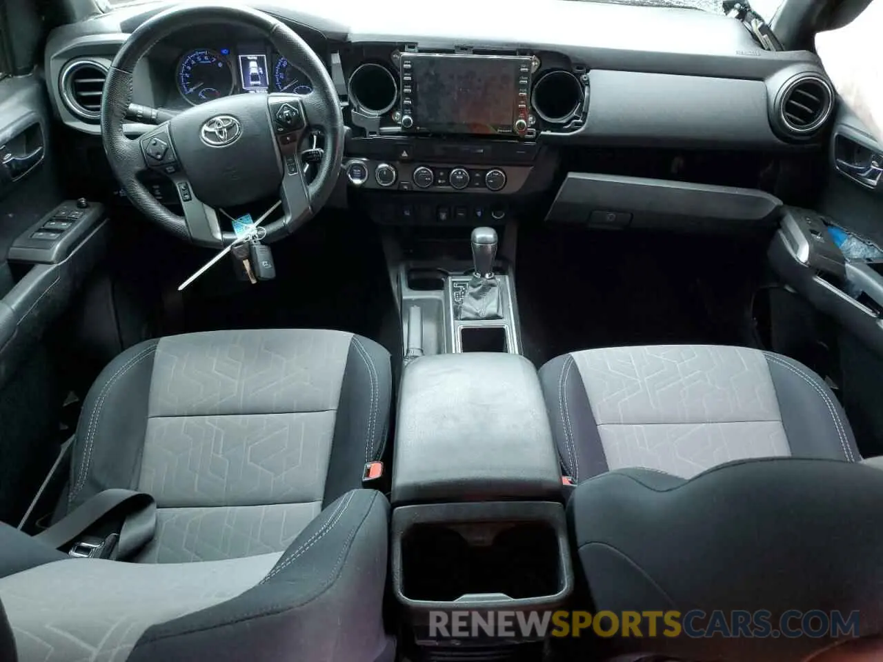 8 Photograph of a damaged car 5TFCZ5AN3MX260707 TOYOTA TACOMA 2021