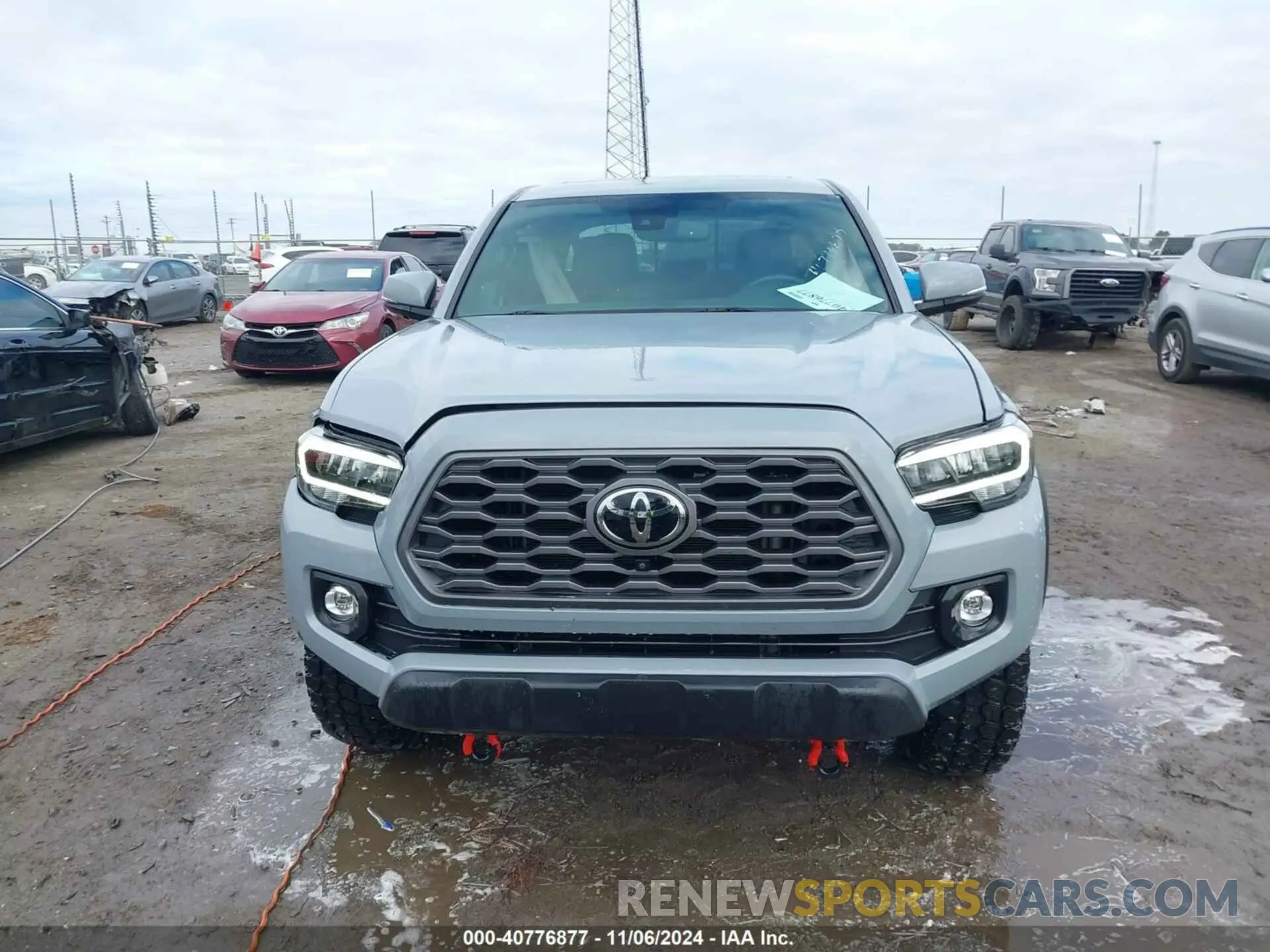 12 Photograph of a damaged car 5TFCZ5AN4MX254155 TOYOTA TACOMA 2021