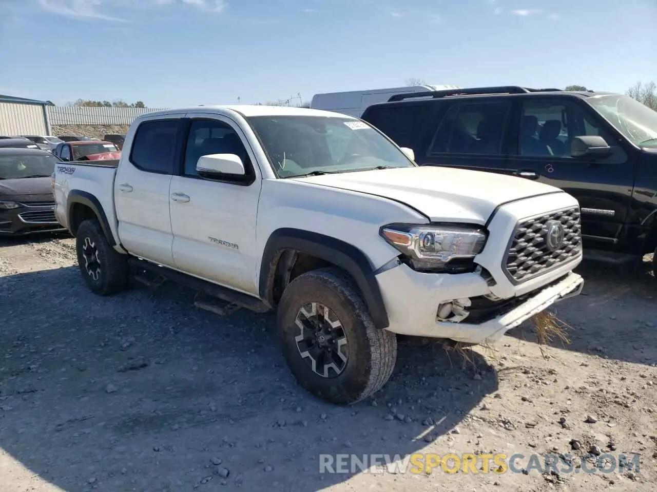 4 Photograph of a damaged car 5TFCZ5AN4MX256004 TOYOTA TACOMA 2021