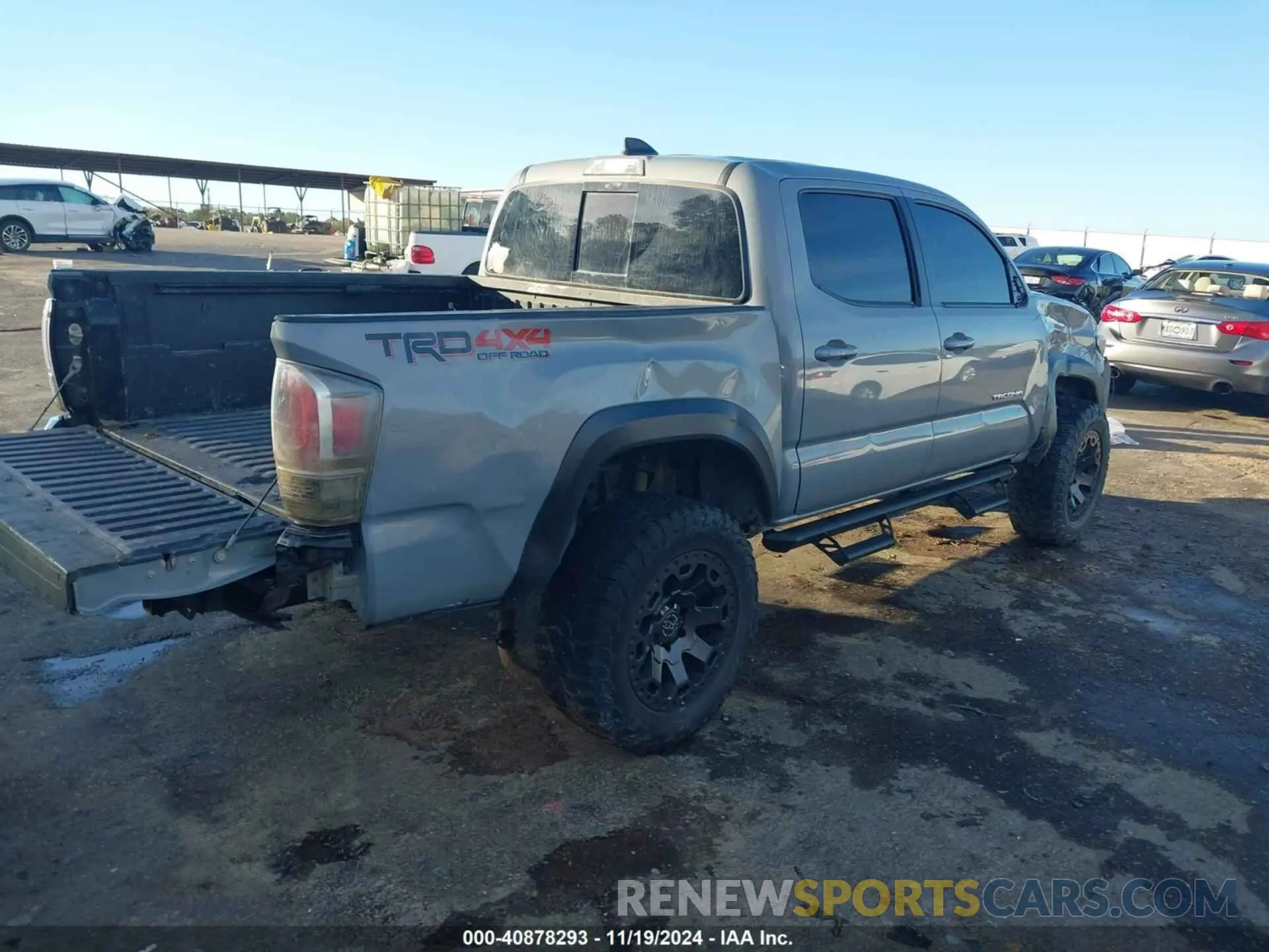 3 Photograph of a damaged car 5TFCZ5AN4MX262840 TOYOTA TACOMA 2021