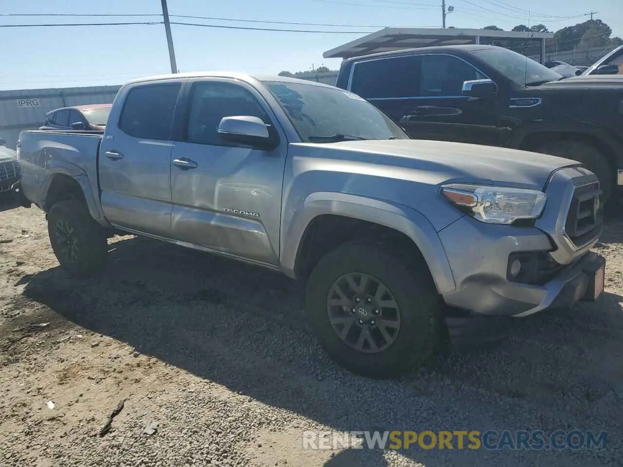 4 Photograph of a damaged car 5TFCZ5AN4MX266371 TOYOTA TACOMA 2021