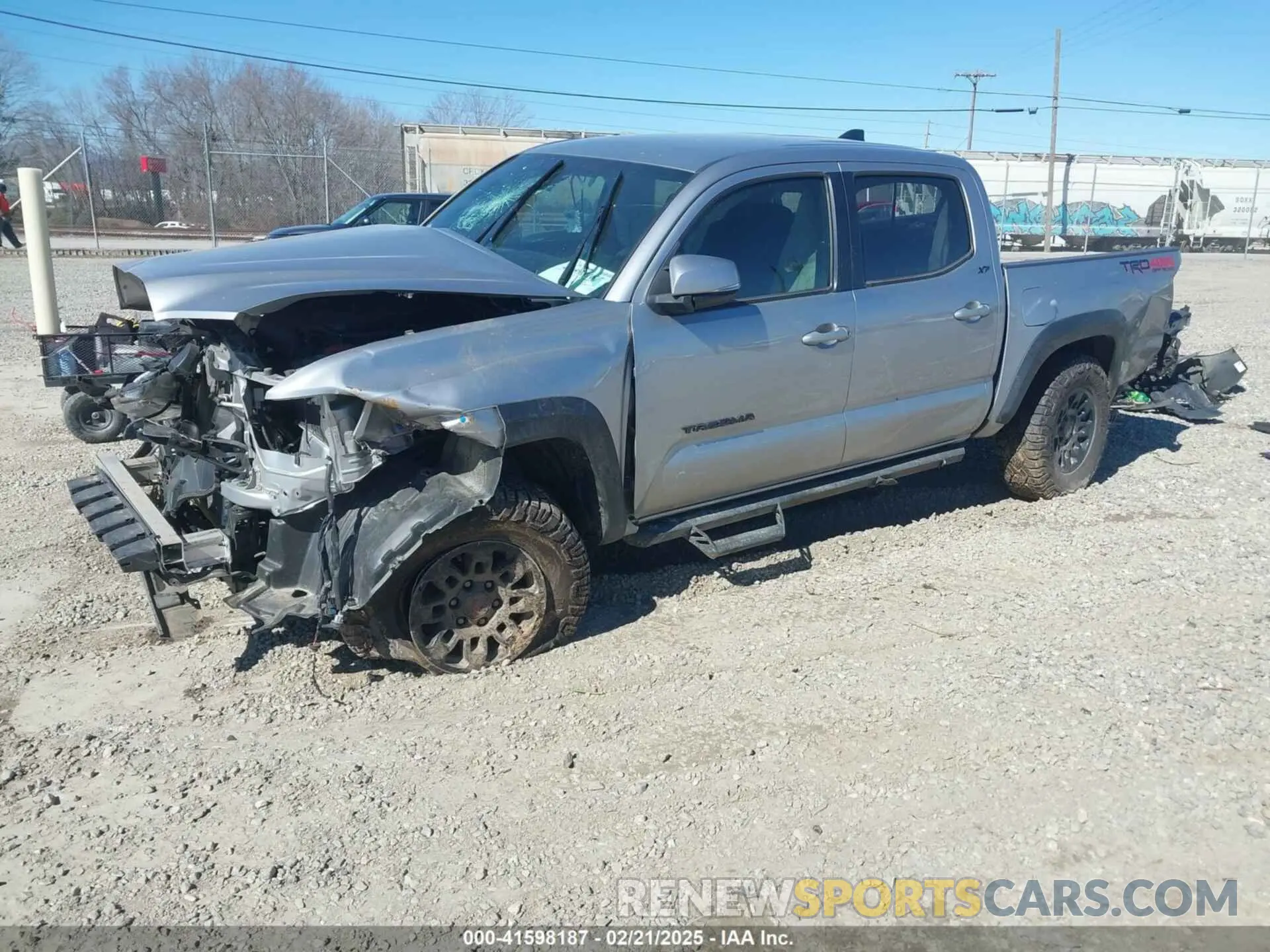 2 Photograph of a damaged car 5TFCZ5AN4MX274017 TOYOTA TACOMA 2021