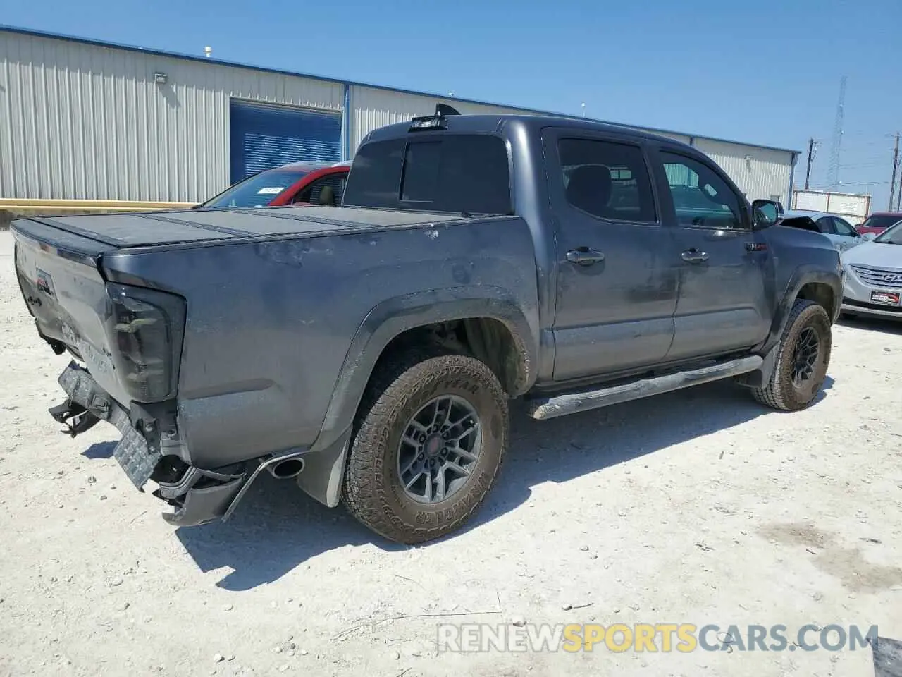 3 Photograph of a damaged car 5TFCZ5AN4MX275748 TOYOTA TACOMA 2021