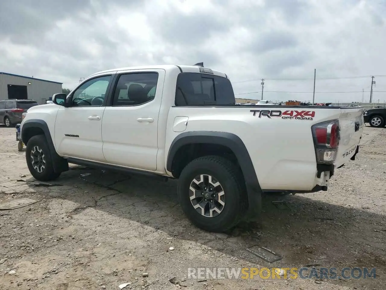 2 Photograph of a damaged car 5TFCZ5AN5MX260773 TOYOTA TACOMA 2021