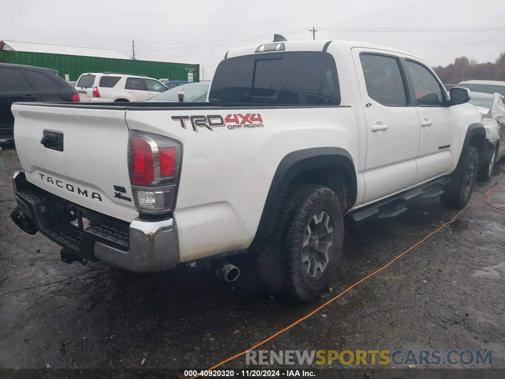 4 Photograph of a damaged car 5TFCZ5AN5MX270316 TOYOTA TACOMA 2021