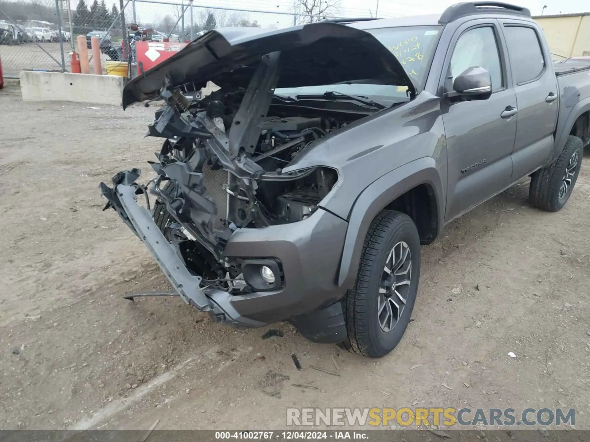 2 Photograph of a damaged car 5TFCZ5AN6MX264878 TOYOTA TACOMA 2021