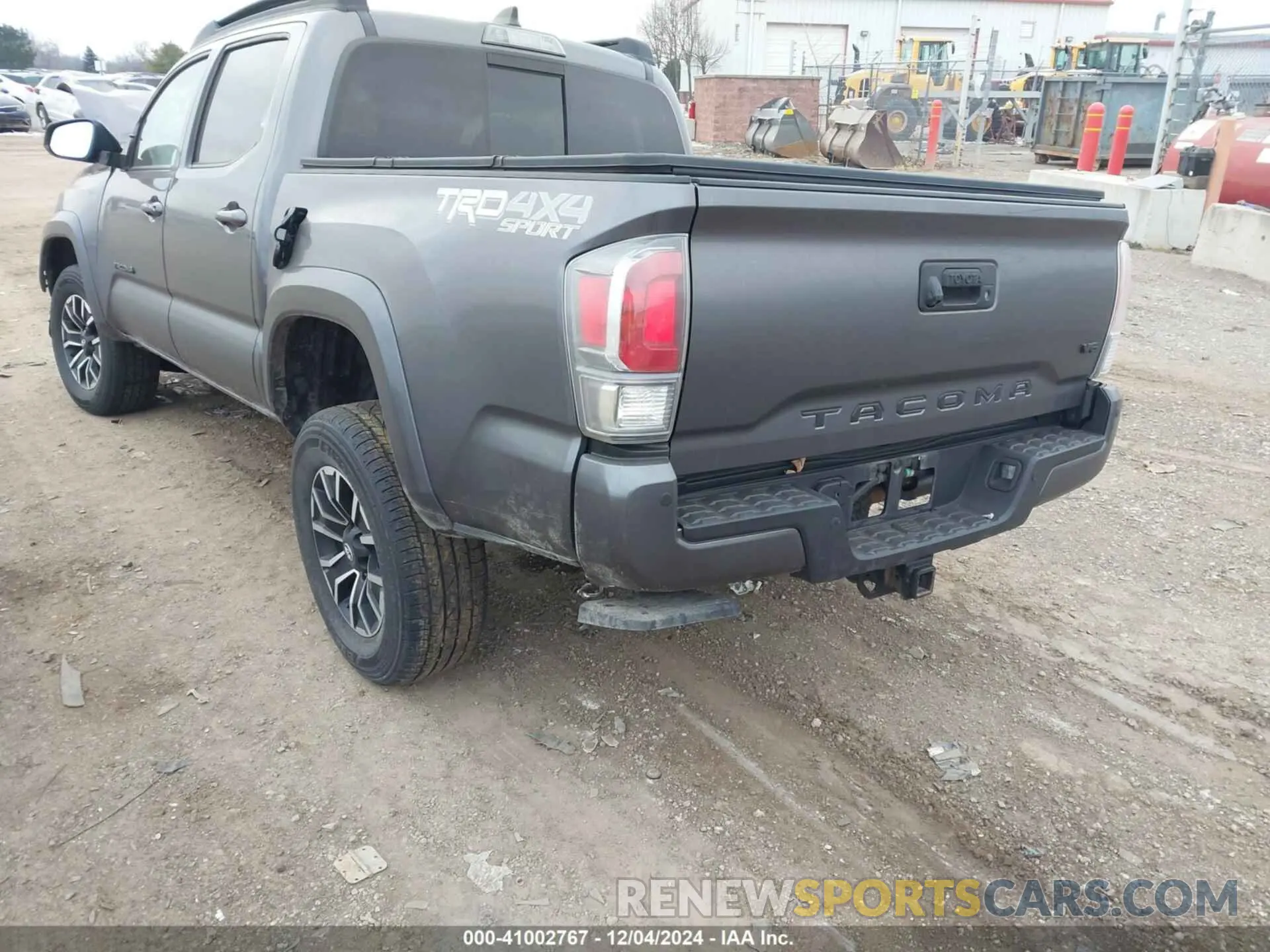 3 Photograph of a damaged car 5TFCZ5AN6MX264878 TOYOTA TACOMA 2021