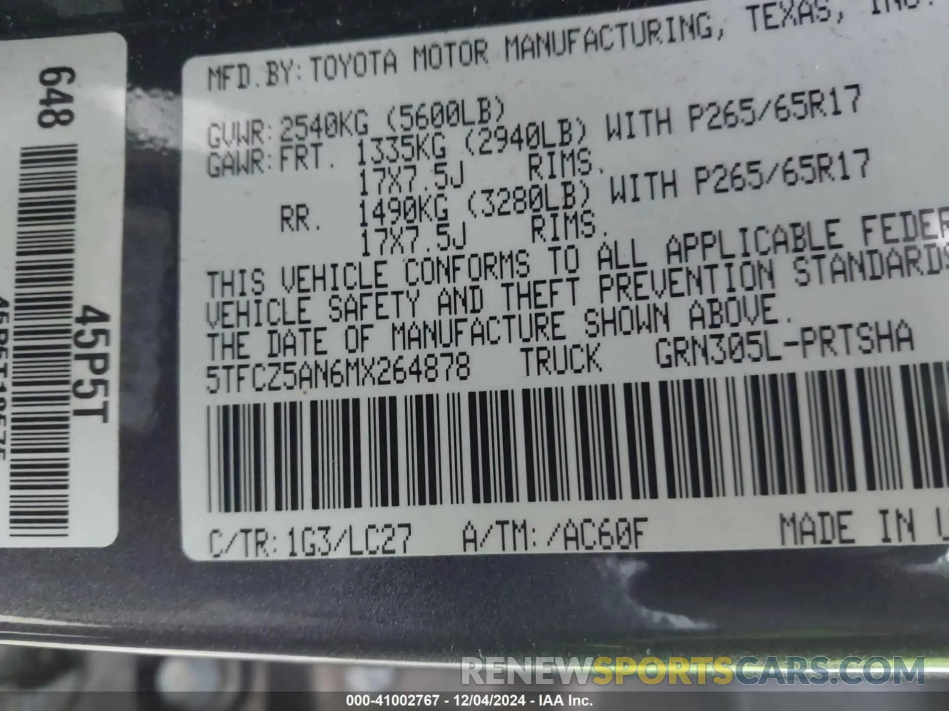 9 Photograph of a damaged car 5TFCZ5AN6MX264878 TOYOTA TACOMA 2021