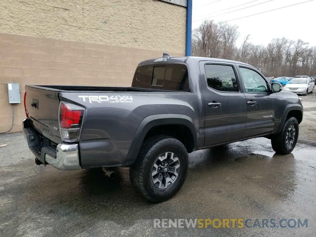 3 Photograph of a damaged car 5TFCZ5AN7MX263898 TOYOTA TACOMA 2021
