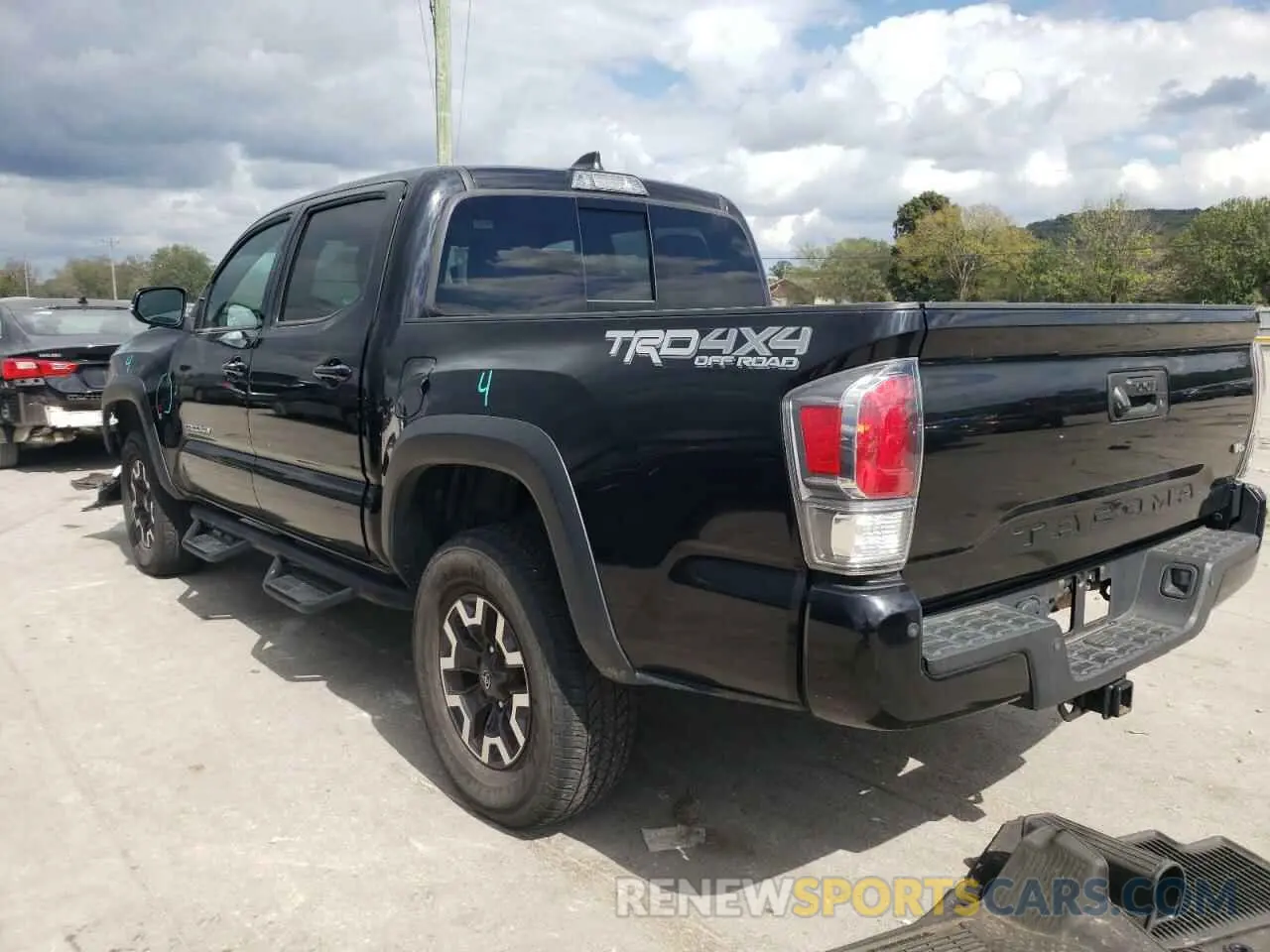 2 Photograph of a damaged car 5TFCZ5AN7MX263920 TOYOTA TACOMA 2021