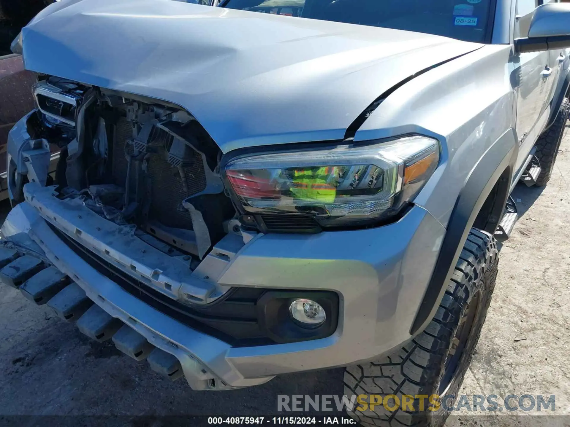 6 Photograph of a damaged car 5TFCZ5AN9MX258511 TOYOTA TACOMA 2021