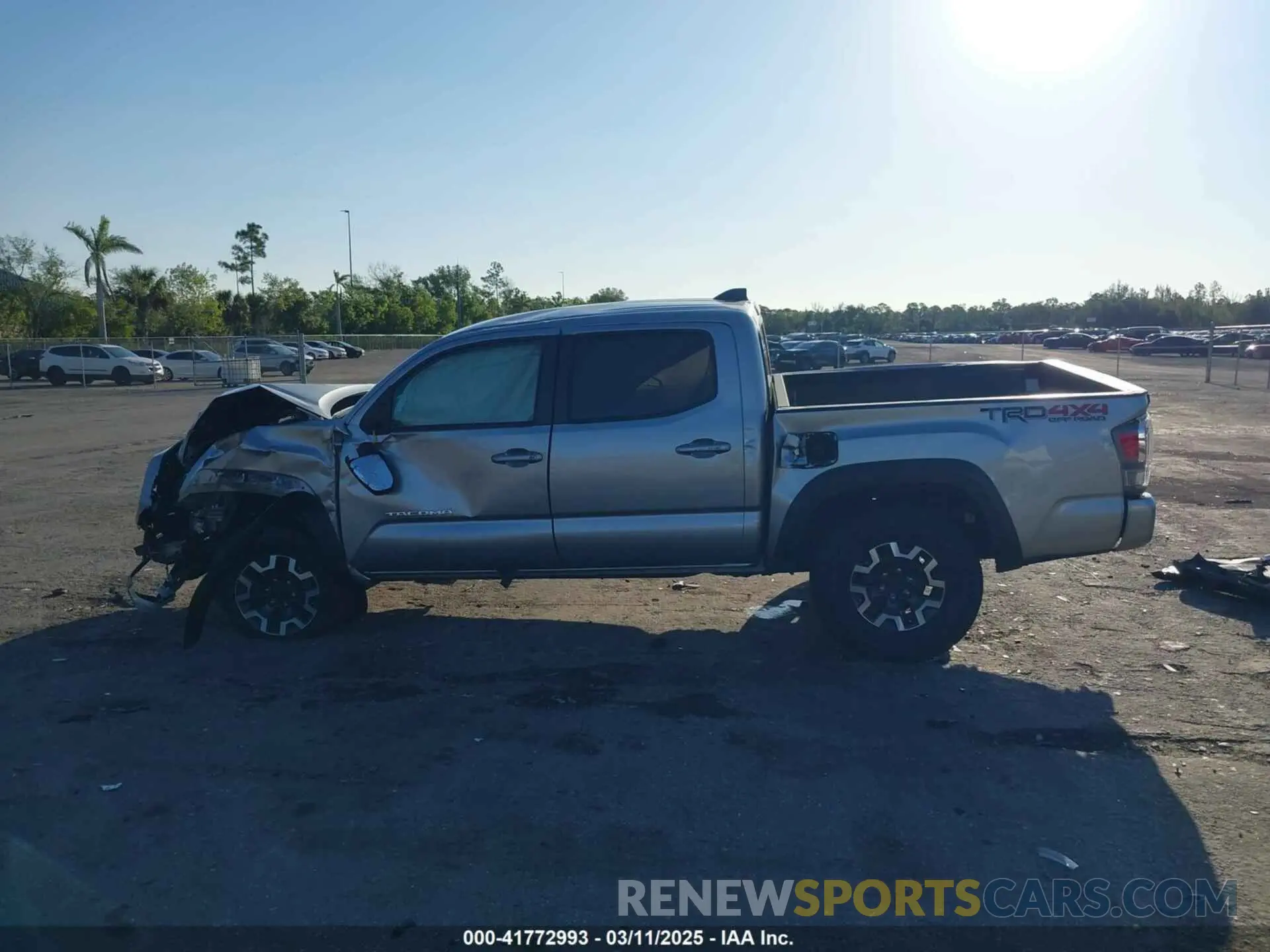 15 Photograph of a damaged car 5TFCZ5ANXMX272577 TOYOTA TACOMA 2021